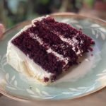 fatia de bolo red velvet da Chef Carolina Garofani