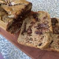 Bolo de Banana com Chocolate da Chef Carolina Garofani